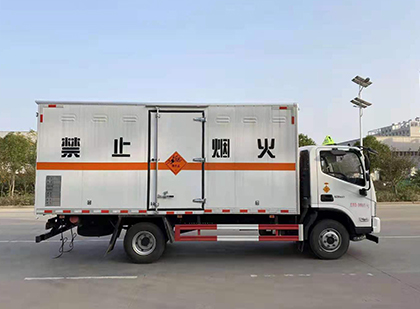 霍山爆破器材运输车