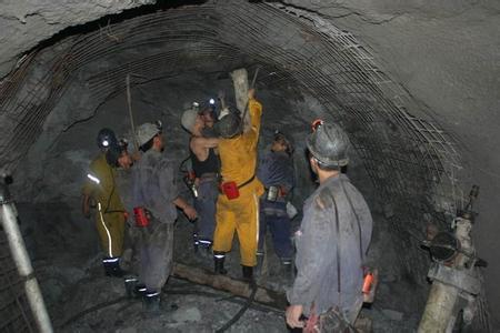 霍山工程爆破中的危险因素分析以及应对工程爆破危险的措施